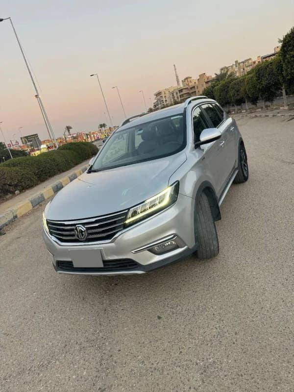 MG RX5 2019 لاكشري فضي أوتوماتيك — مستعملة