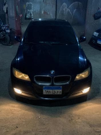 BMW 318i 2011