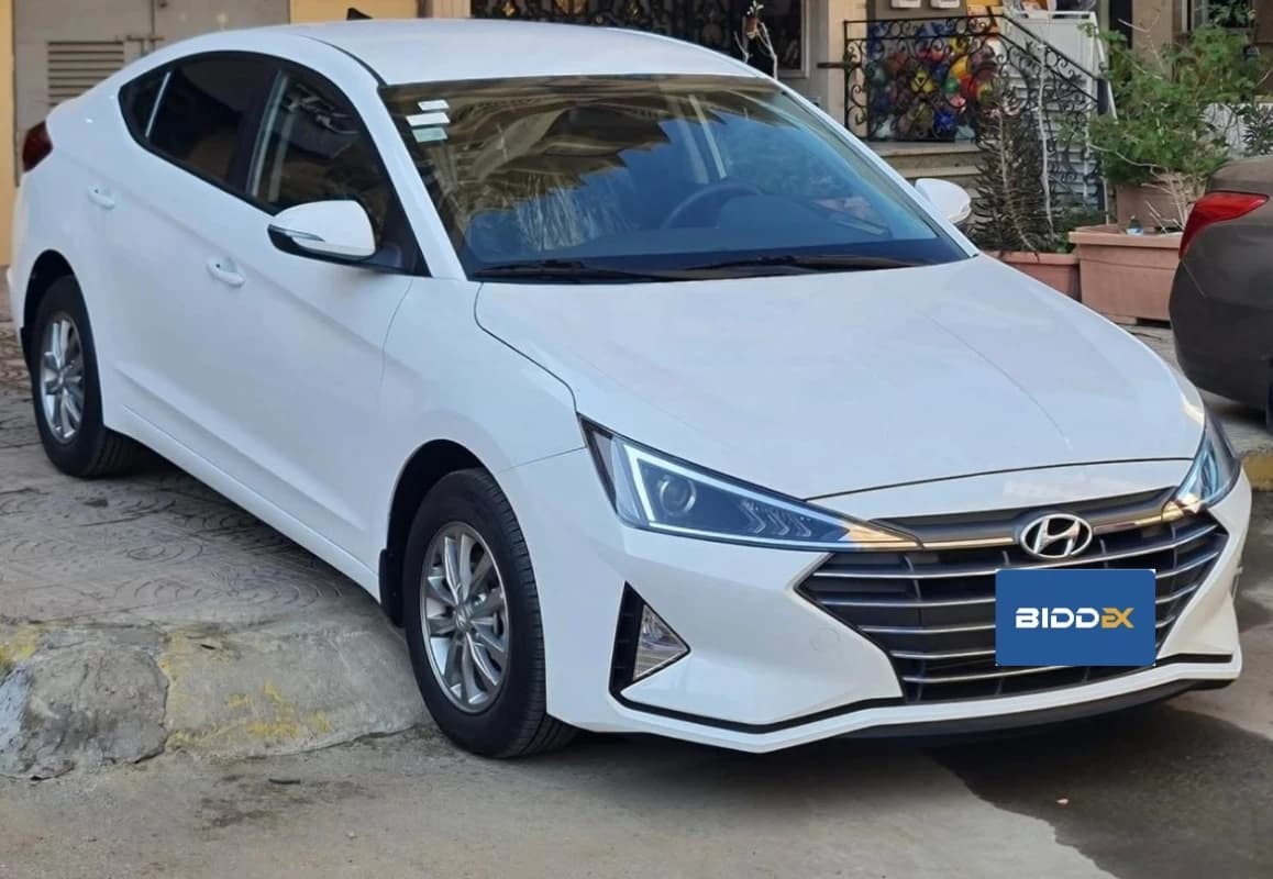 Hyundai Elantra AD 2025 Smart White Automatic — New