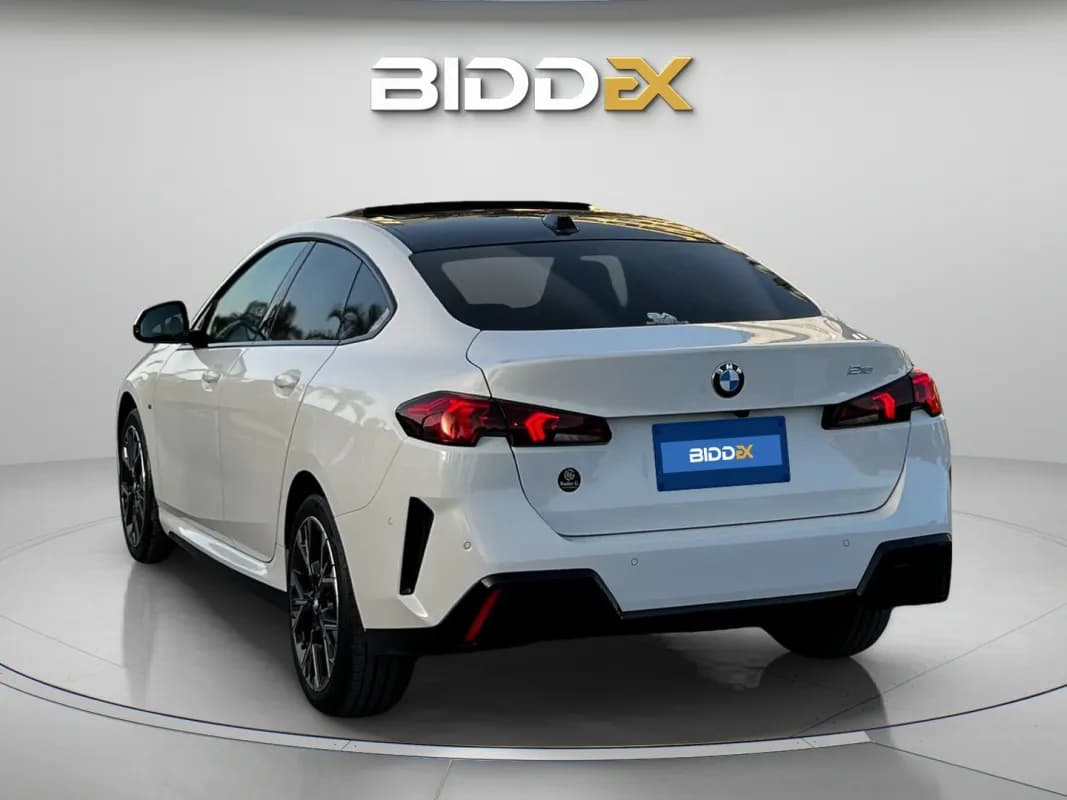 BMW 218i 2026