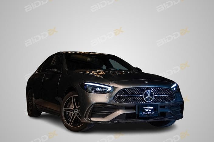 مرسيدس بنز C200 2026 ايه ام جي فضي أوتوماتيك — جديدة - 1