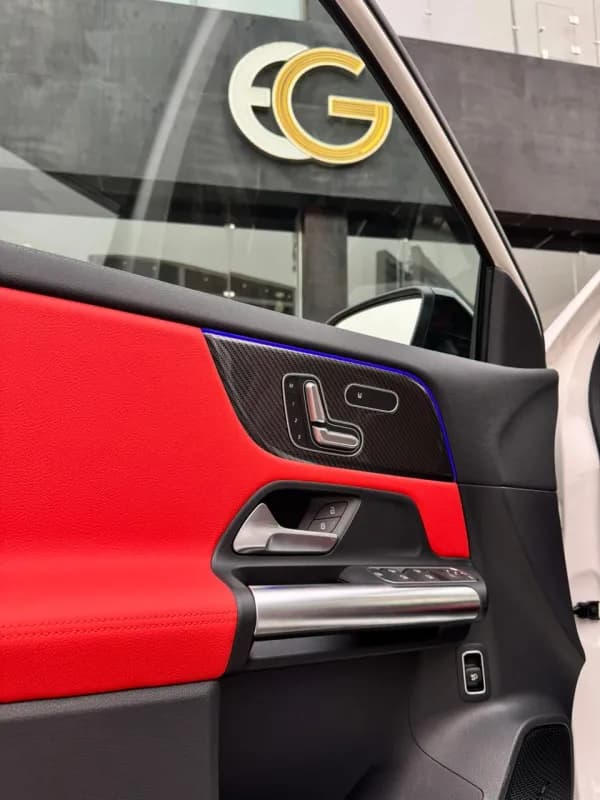 مرسيدس بنز GLA 200 2026 ايه ام جي أبيض أوتوماتيك — جديدة