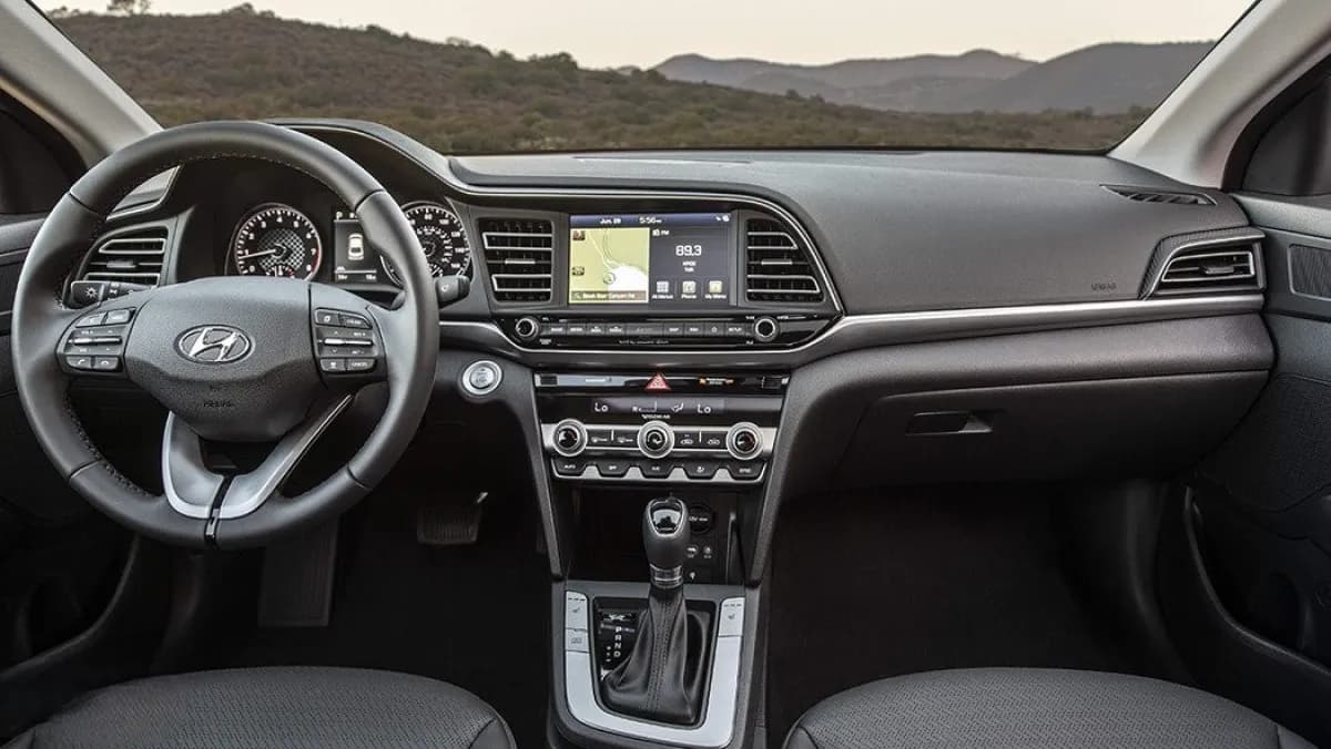 هيونداي النترا AD 2026 سمارت فضي أوتوماتيك — جديدة