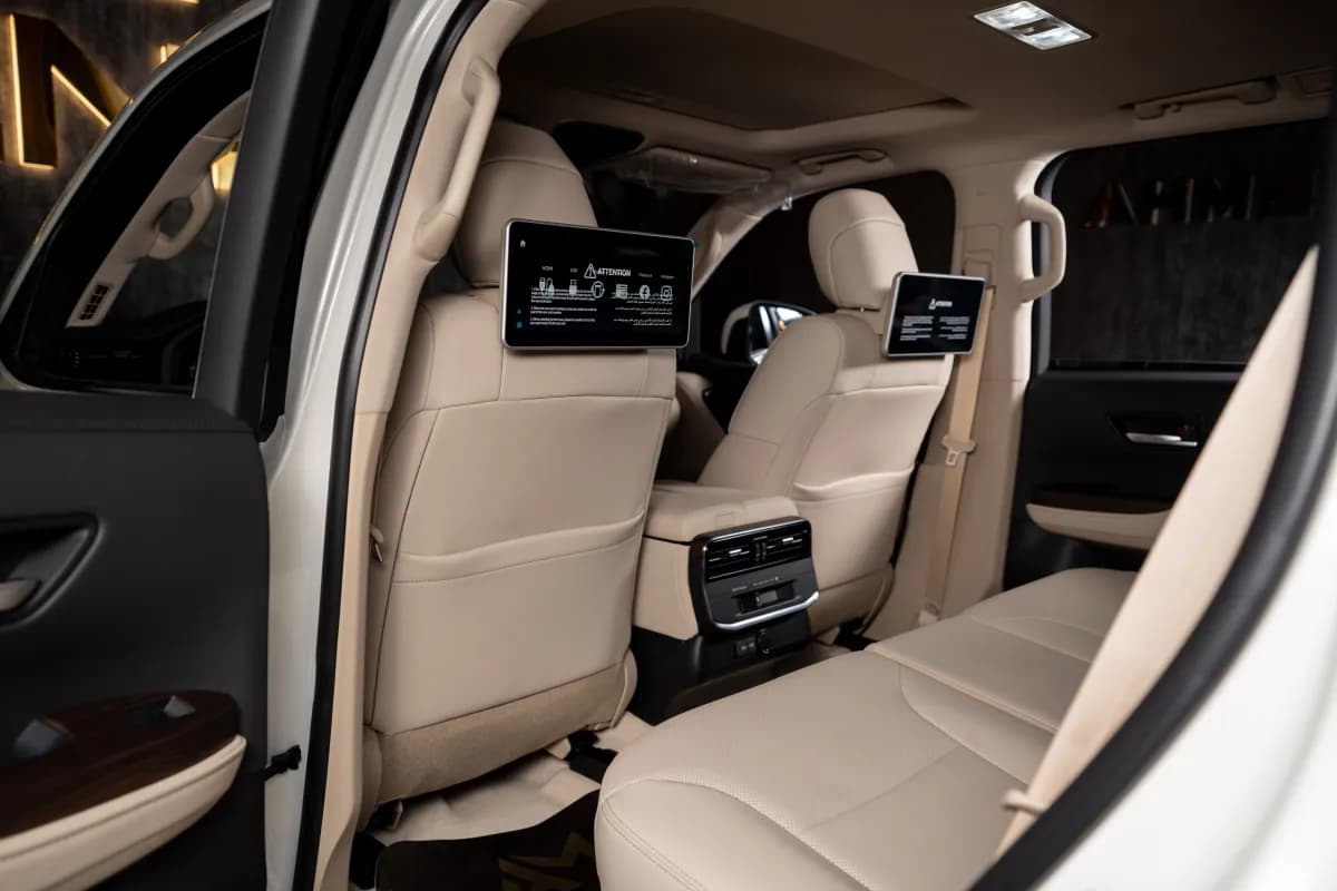 Toyota Land cruiser 2026 GXR White Automatic — New