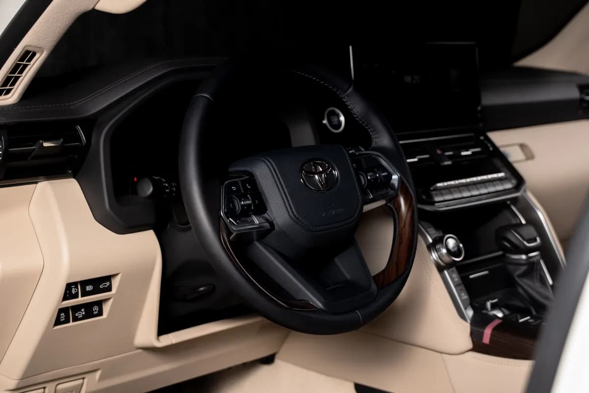 Toyota Land cruiser 2026 GXR White Automatic — New