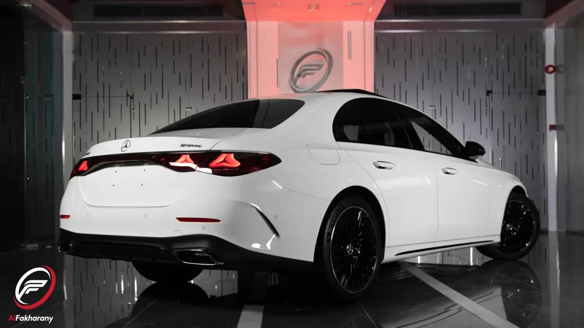 مرسيدس بنز E200 2026