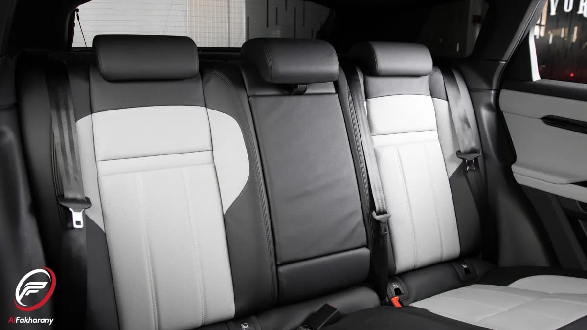 رينج روفر ايفوك 2026 بي 160 أبيض أوتوماتيك — جديدة