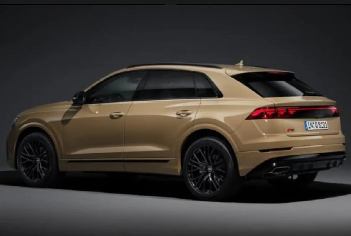 أودي Q8 2025 اس لاين بلس بيج أوتوماتيك — جديدة