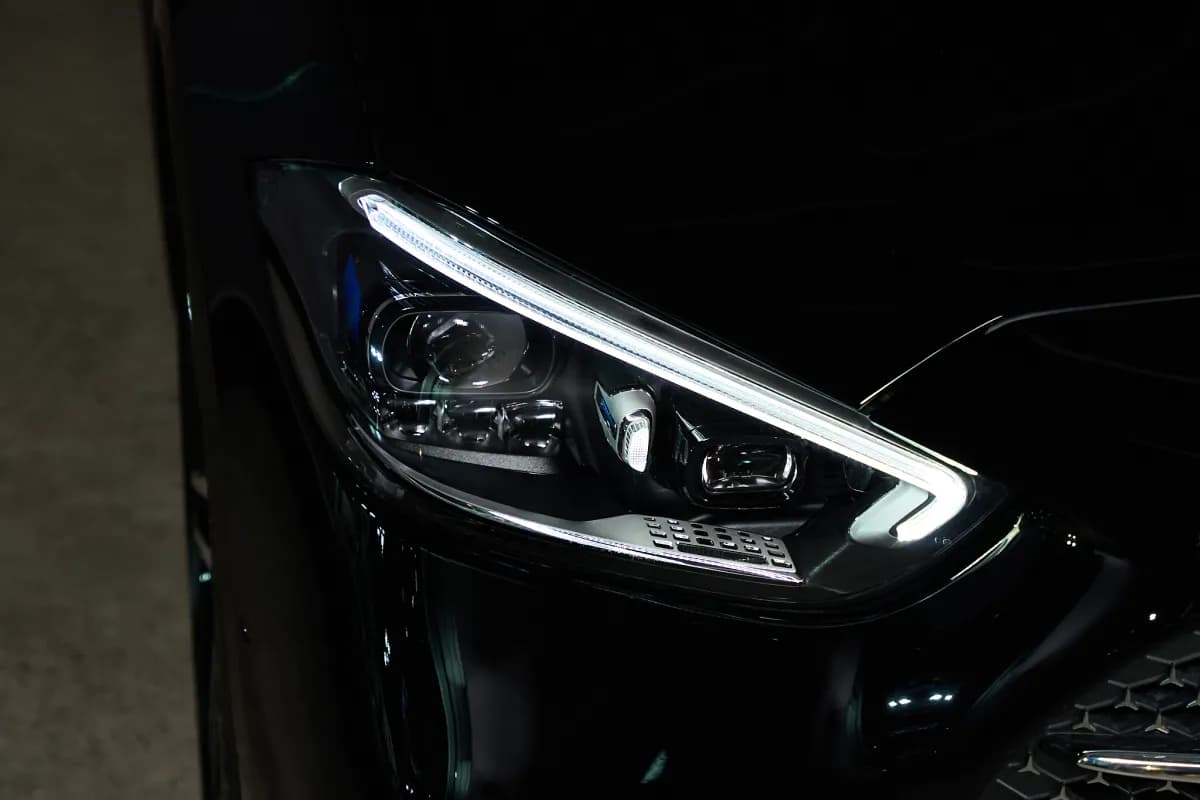 مرسيدس بنز C180 2026 ايه ام جي أسود أوتوماتيك — جديدة