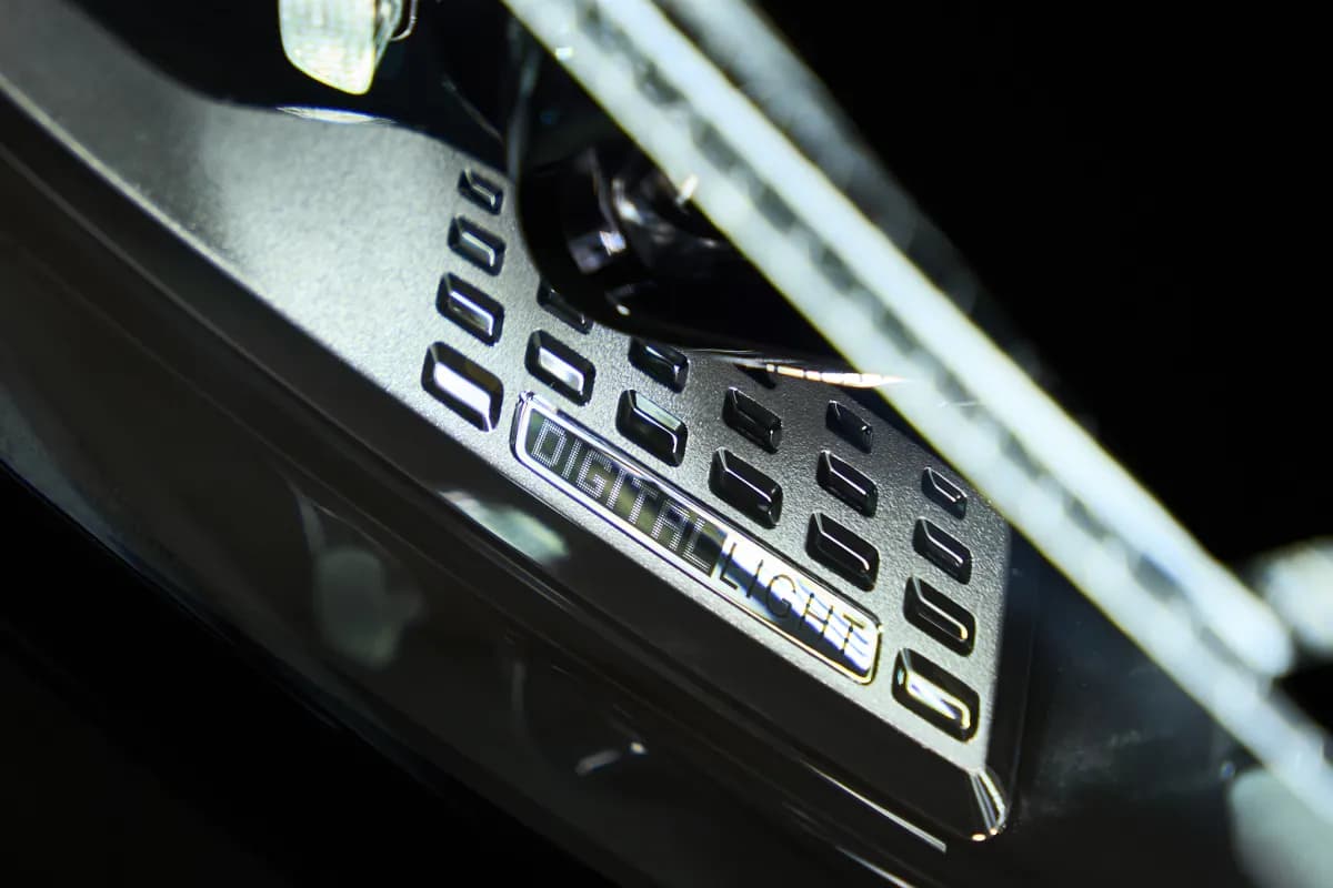 مرسيدس بنز C180 2026 ايه ام جي أسود أوتوماتيك — جديدة