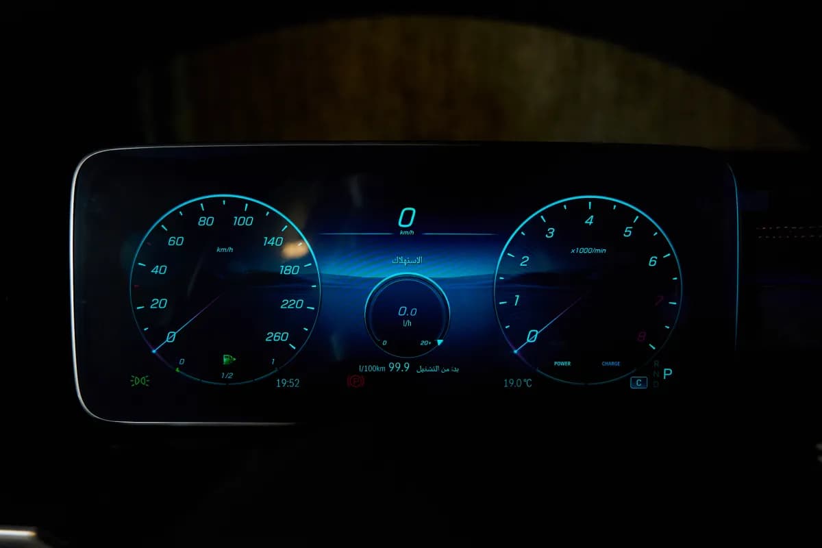 مرسيدس بنز C180 2026 ايه ام جي أسود أوتوماتيك — جديدة