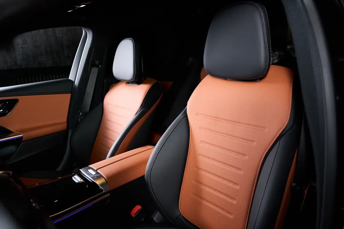 مرسيدس بنز C180 2026 ايه ام جي أسود أوتوماتيك — جديدة