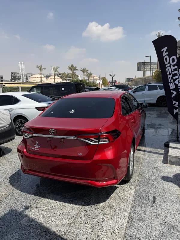 تويوتا كورولا 2026 سمارت أحمر أوتوماتيك — جديدة