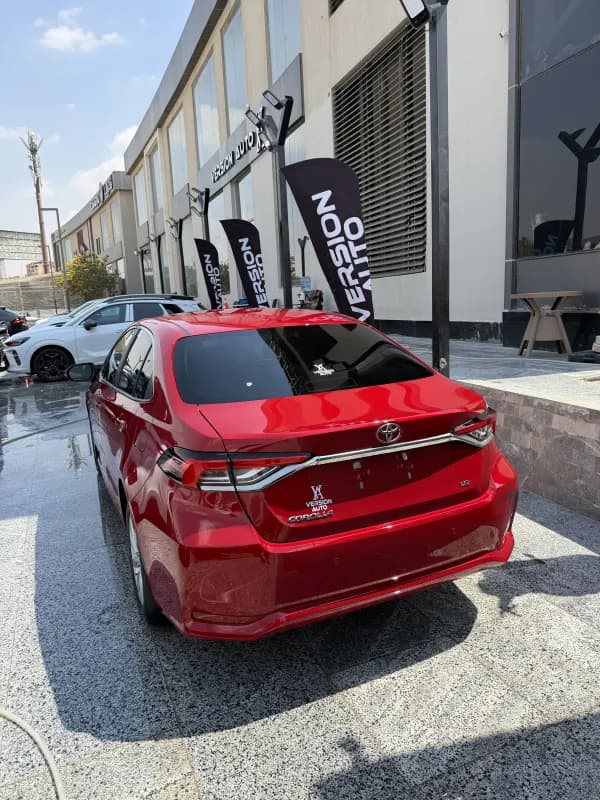 تويوتا كورولا 2026 سمارت أحمر أوتوماتيك — جديدة