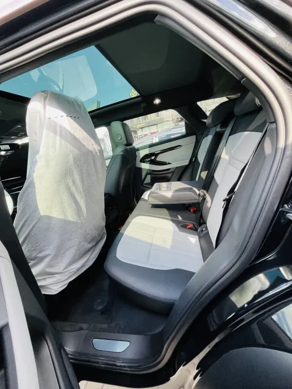 رينج روفر ايفوك 2026