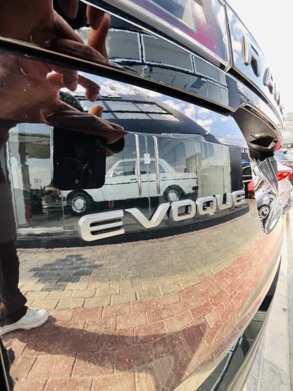 رينج روفر ايفوك 2026