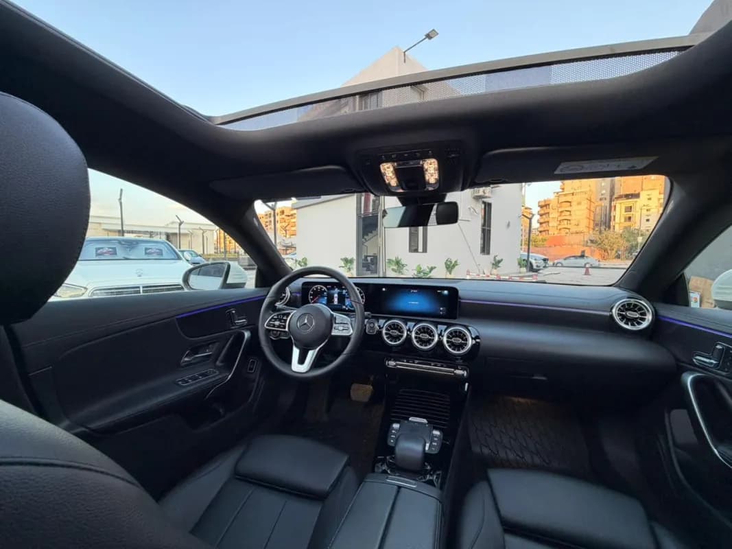 مرسيدس بنز CLA 200 2023