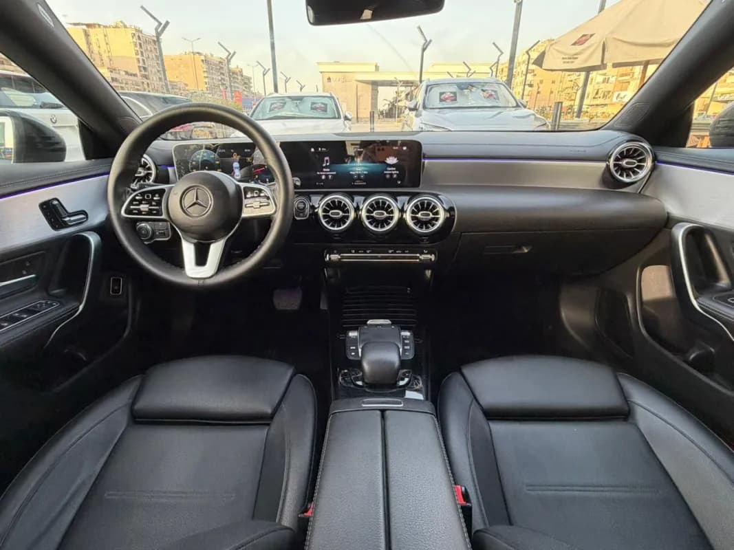 Mercedes-Benz CLA 200 2020