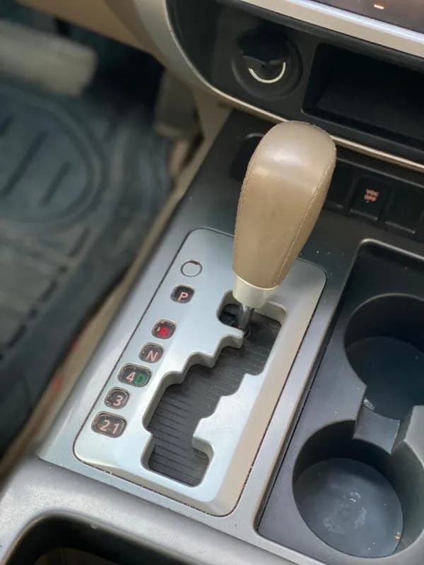 نيسان ارمادا 2010