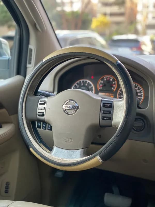 نيسان ارمادا 2010