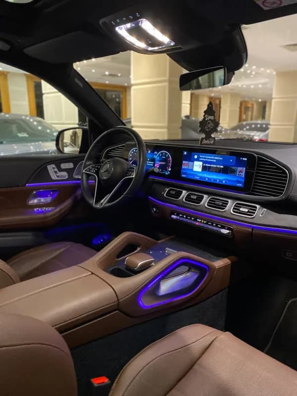 مرسيدس بنز GLE450 2024 ايه ام جي أسود أوتوماتيك — مستعملة