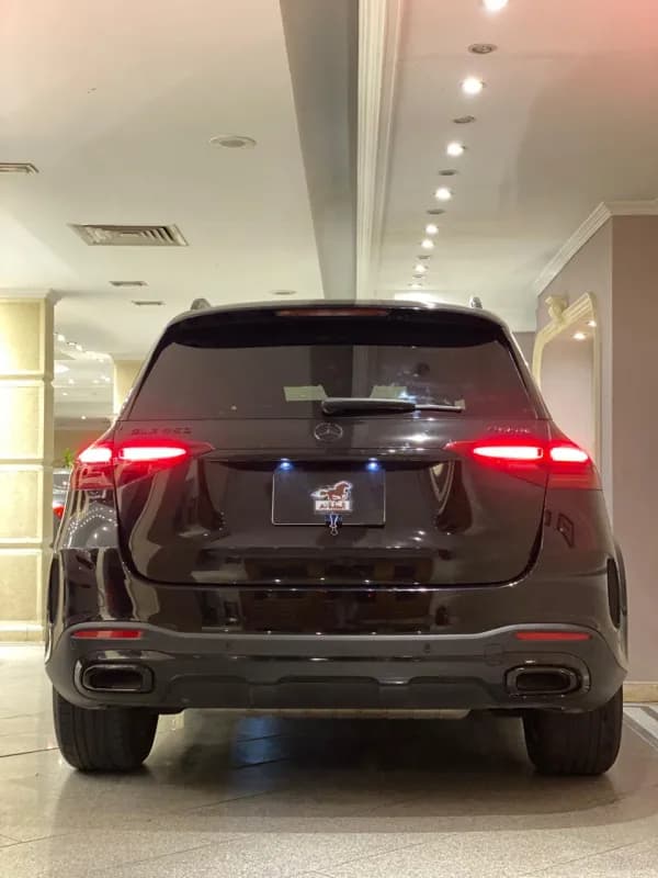 مرسيدس بنز GLE450 2024 ايه ام جي أسود أوتوماتيك — مستعملة