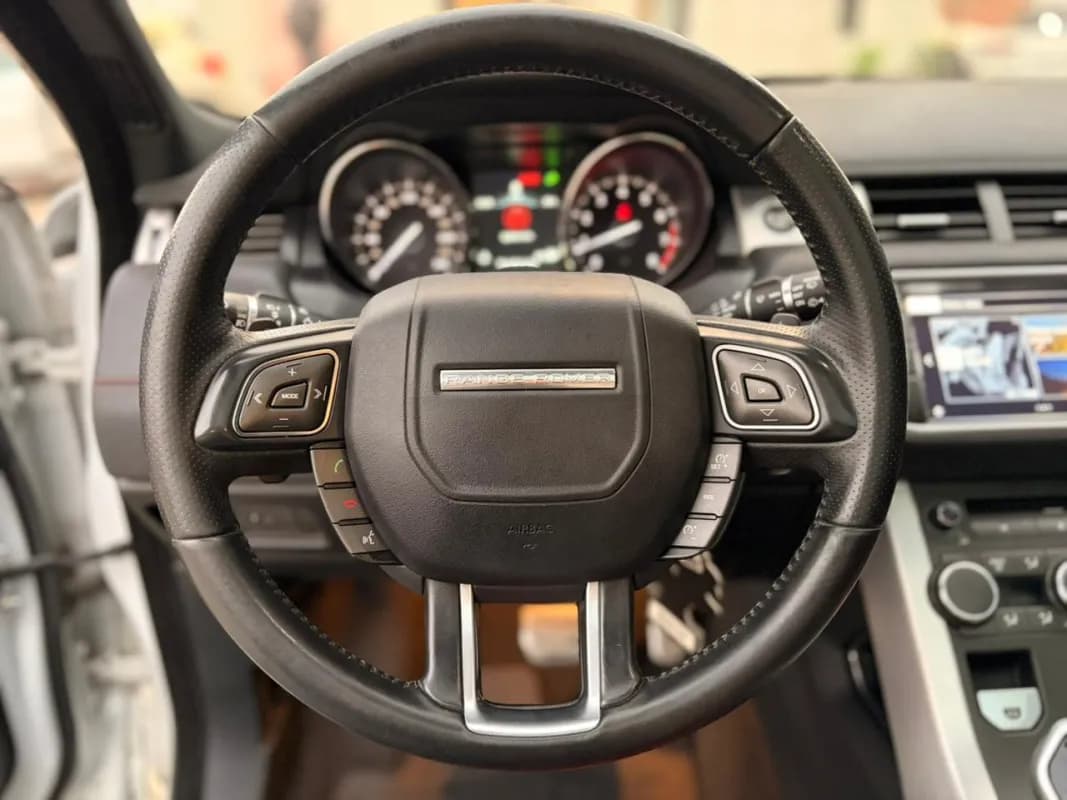 Range Rover Evoque 2016 R-Dynamic White Automatic — Used