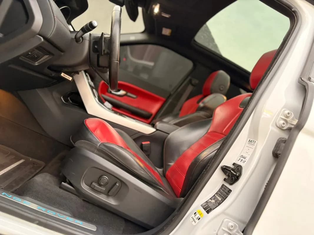 Range Rover Evoque 2016 R-Dynamic White Automatic — Used