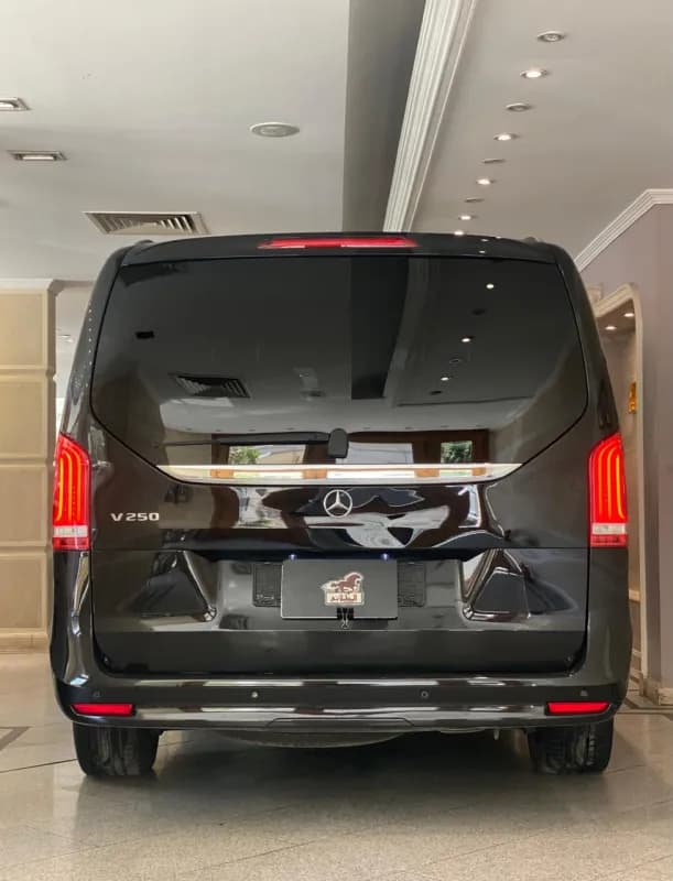 مرسيدس بنز V 250 2023