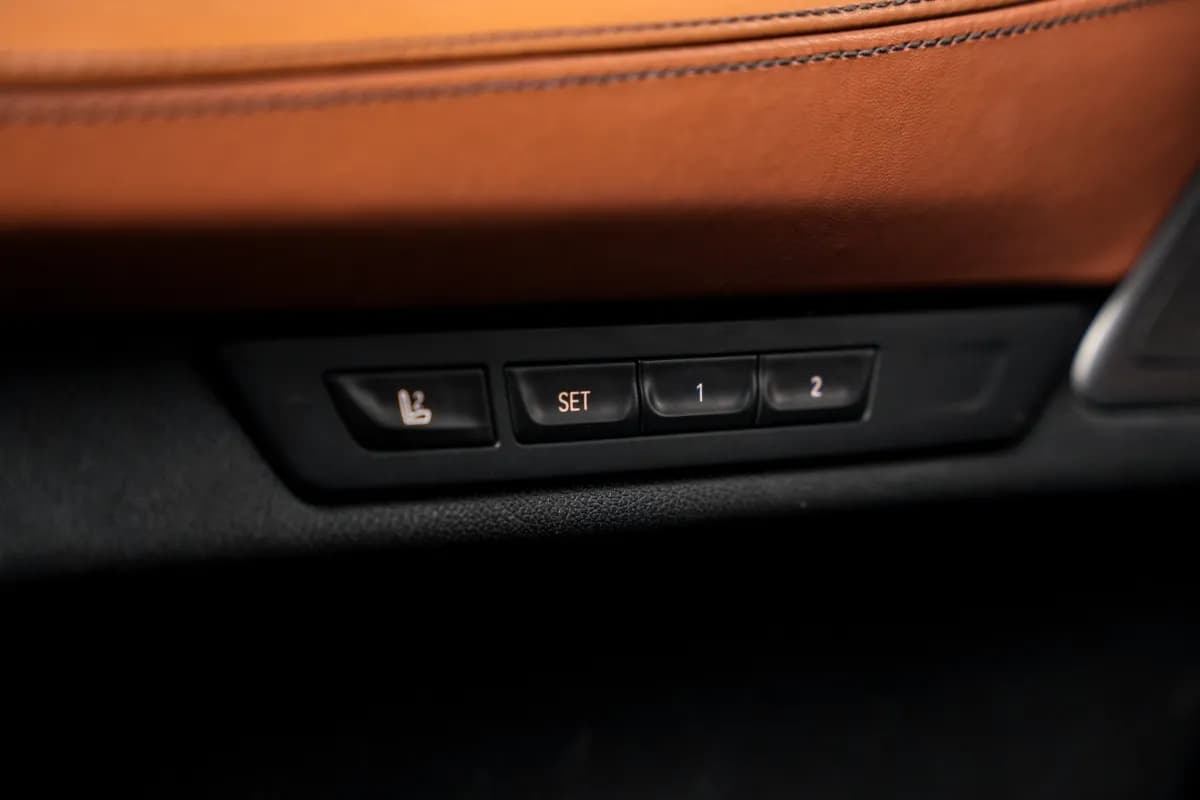 بي ام دبليو 740i 2019