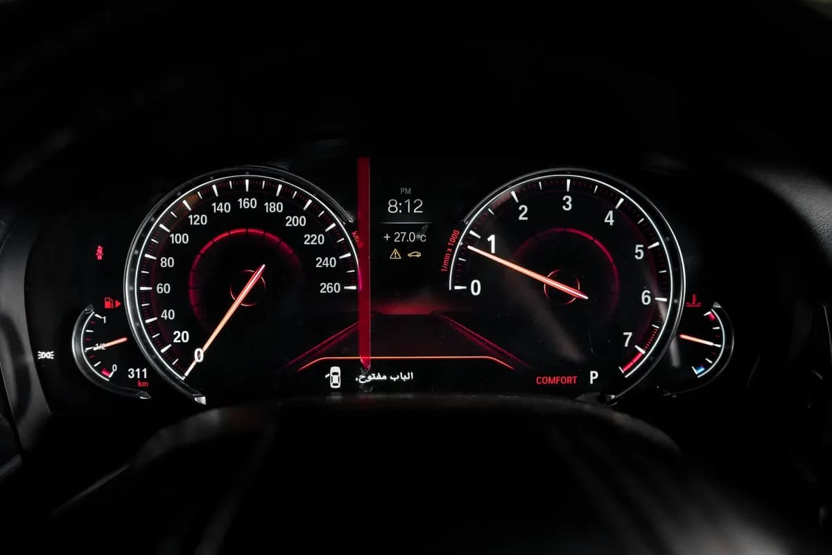 بي ام دبليو 740i 2019