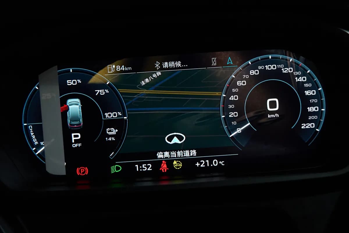 أودي Q5 2025 اس لاين أسود أوتوماتيك — جديدة