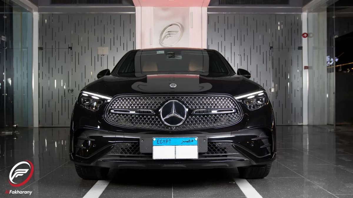 مرسيدس بنز GLC 300 2025 ايه ام جي أسود أوتوماتيك — مستعملة