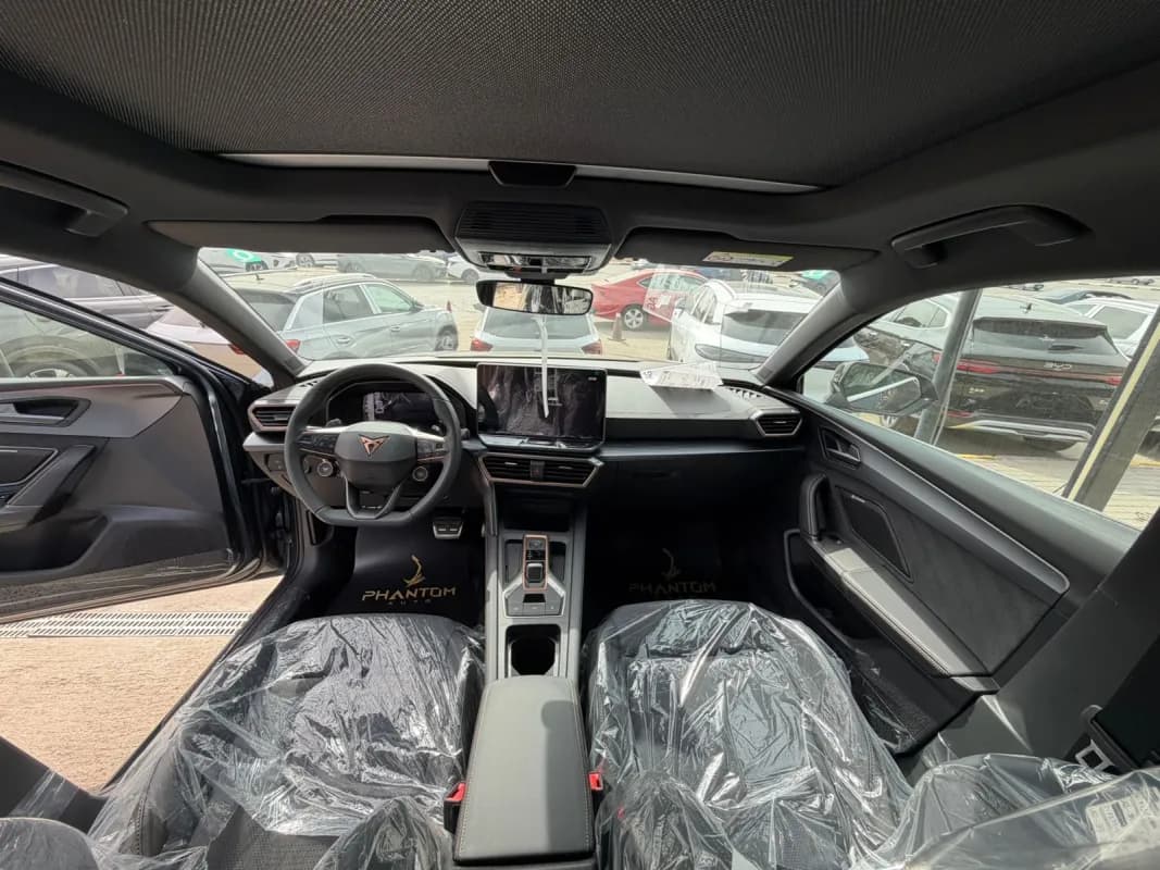 كوبرا ليون 2026 في 1 أزرق غامق أوتوماتيك — جديدة