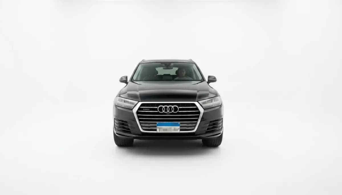 أودي Q7 2019 اس لاين أسود أوتوماتيك — مستعملة