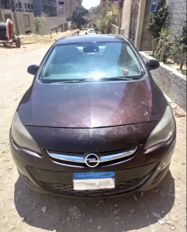 أوبل استرا 2013 اينجوي بنفسجي أوتوماتيك — مستعملة