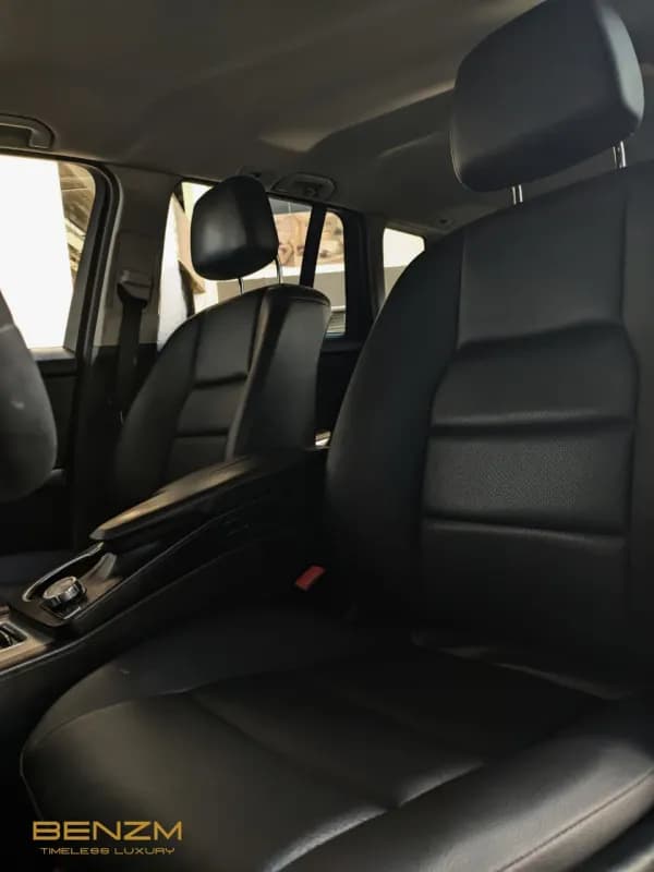 مرسيدس بنز GLK 250 2015 ايه ام جي أبيض أوتوماتيك — مستعملة