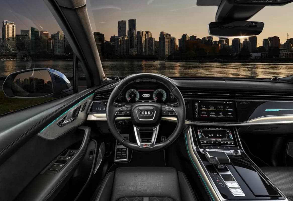 أودي Q7 2026 اس-لاين بلس أزرق الداكن أوتوماتيك — جديدة