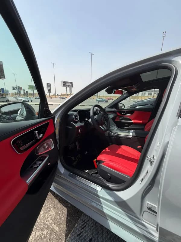 مرسيدس بنز C200 2026 ايه ام جي رمادي ناردو أوتوماتيك — جديدة