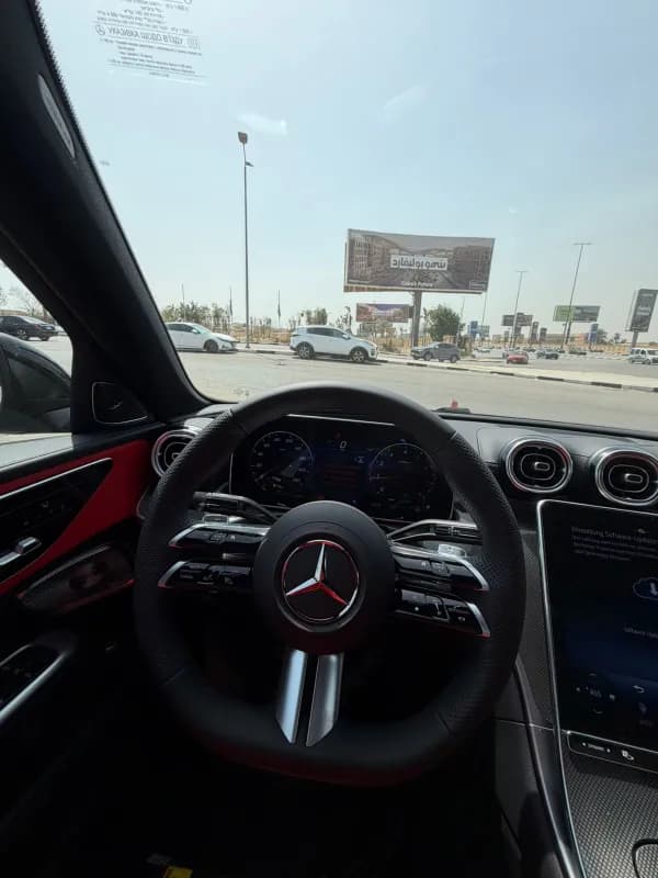 مرسيدس بنز C200 2026 ايه ام جي رمادي ناردو أوتوماتيك — جديدة