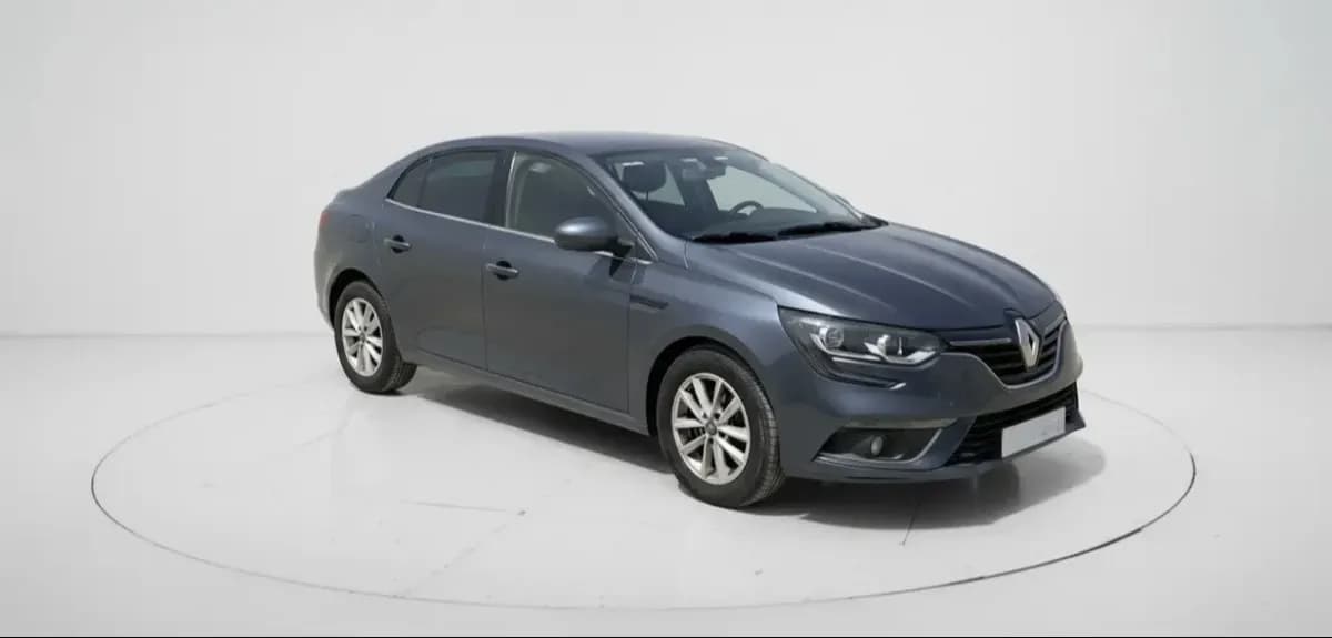 رينو ميجان 2019 سيجنتشر wo/wp رمادي أوتوماتيك — مستعملة