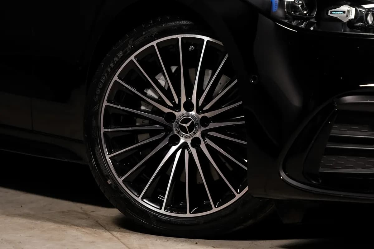 Mercedes-Benz C180 2026 AMG Black Automatic — New