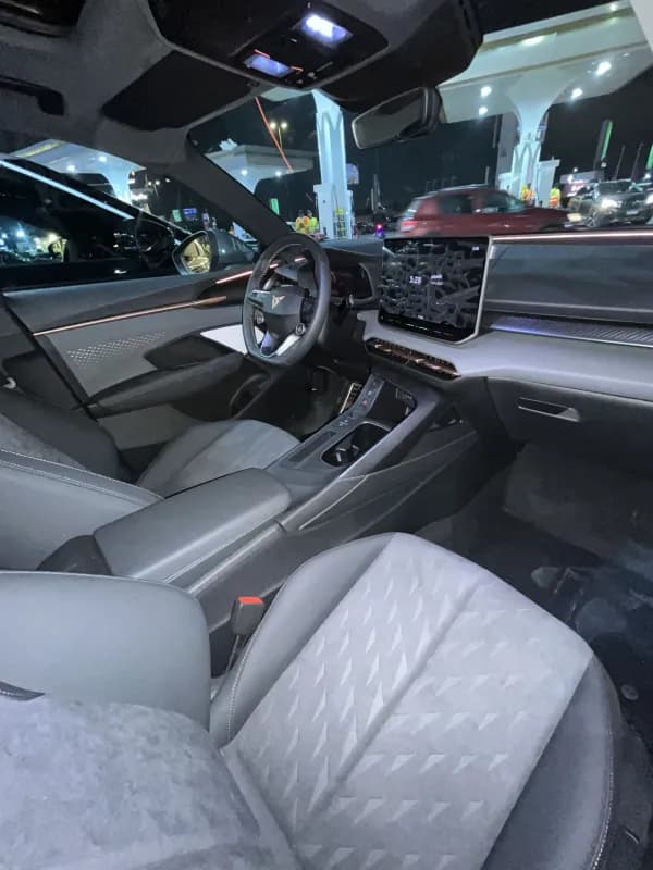 Cupra Terramar 2025 Control (DCC) Cement Gray Automatic — New