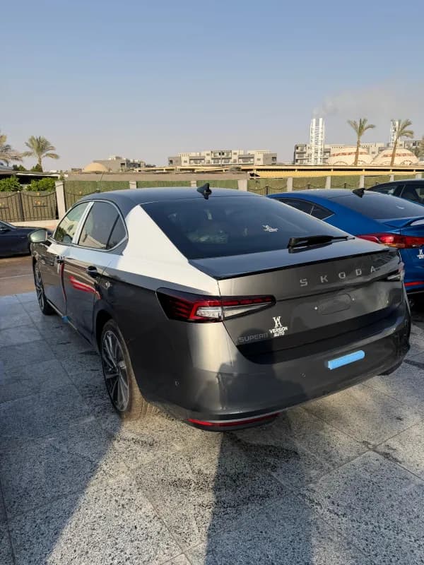 Skoda Superb 2026 L&k Wakil Gray Automatic — New