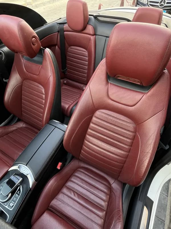 مرسيدس بنز C200 2019 ايه ام جي أبيض أوتوماتيك — مستعملة