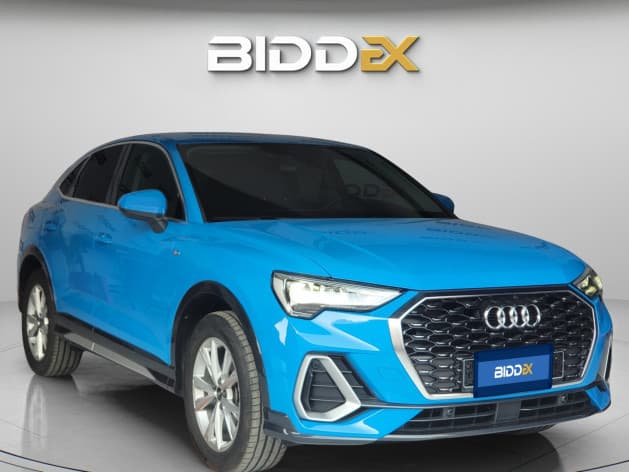 أودي Q3 2022 اس لاين أزرق أوتوماتيك — مستعملة