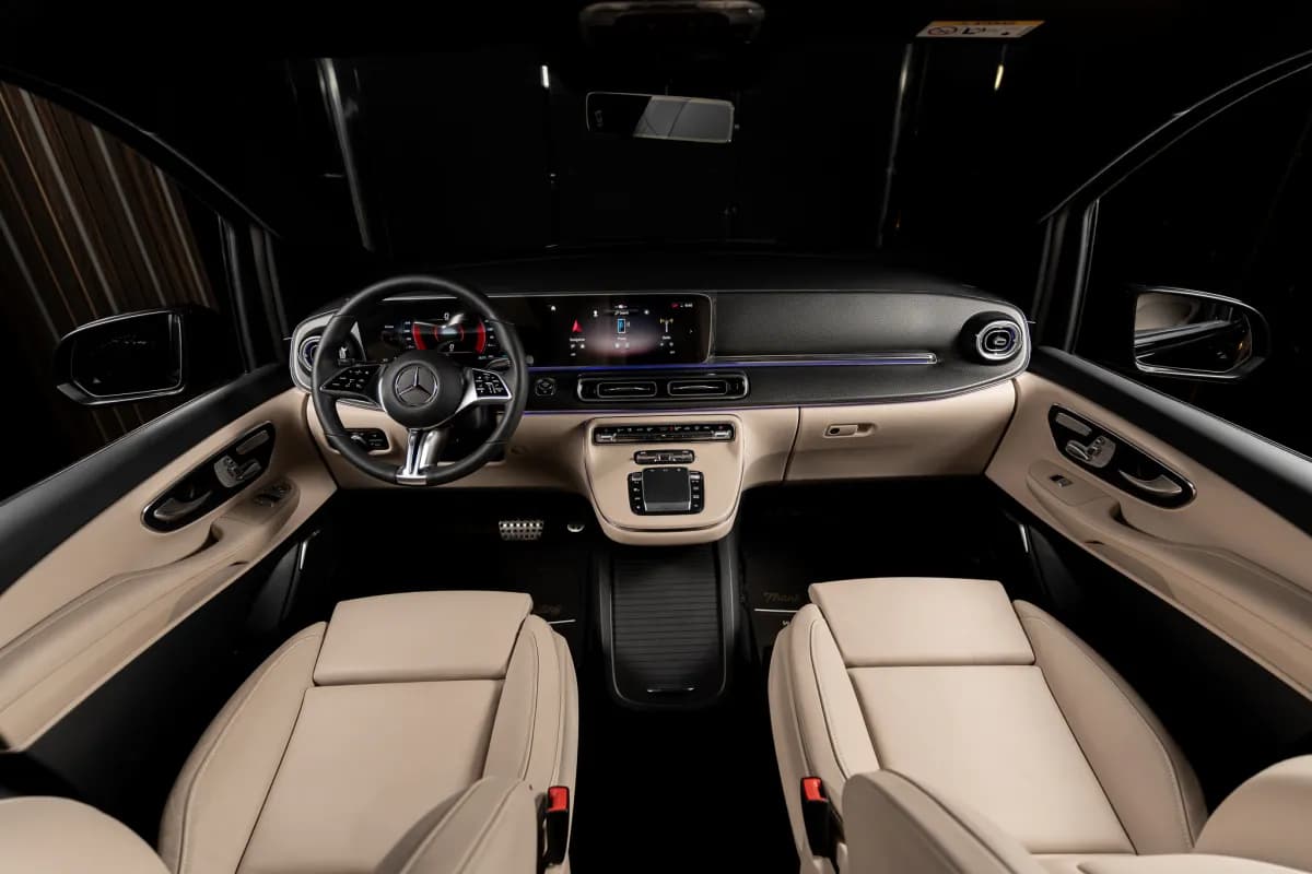 مرسيدس بنز V 300 2026