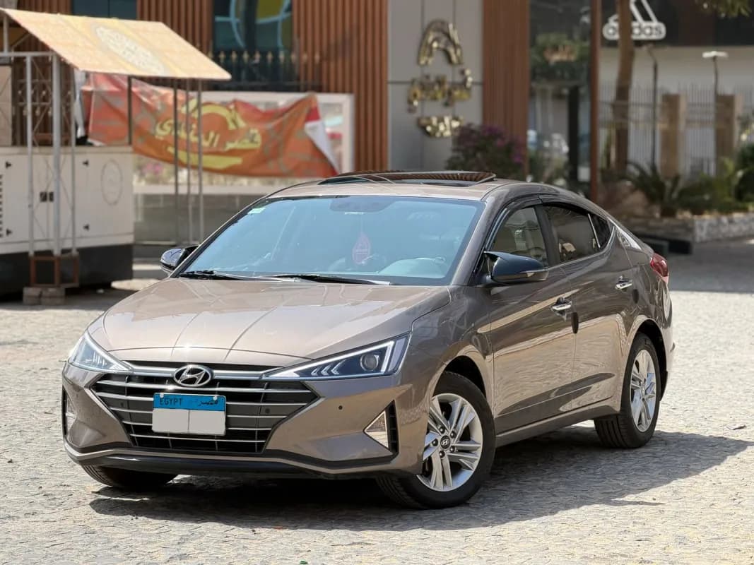 هيونداي النترا AD 2026 توب لاين برونزي أوتوماتيك — مستعملة