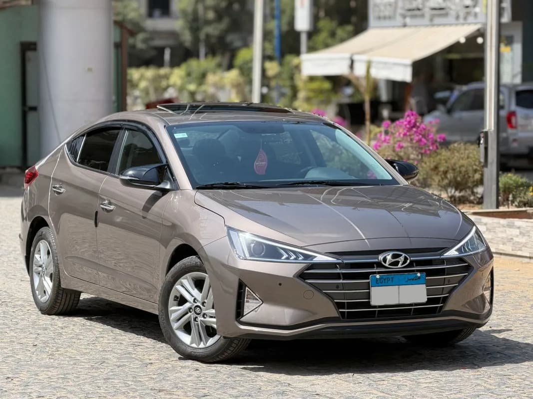 هيونداي النترا AD 2026 توب لاين برونزي أوتوماتيك — مستعملة