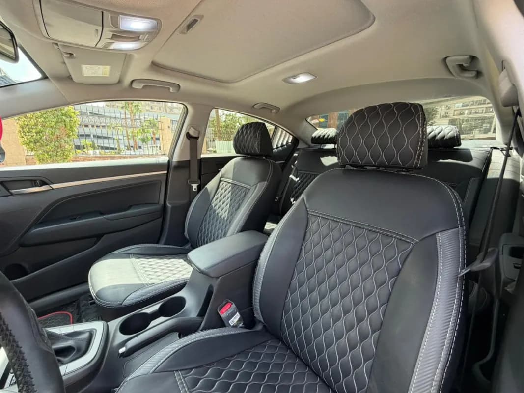 هيونداي النترا AD 2026 توب لاين برونزي أوتوماتيك — مستعملة